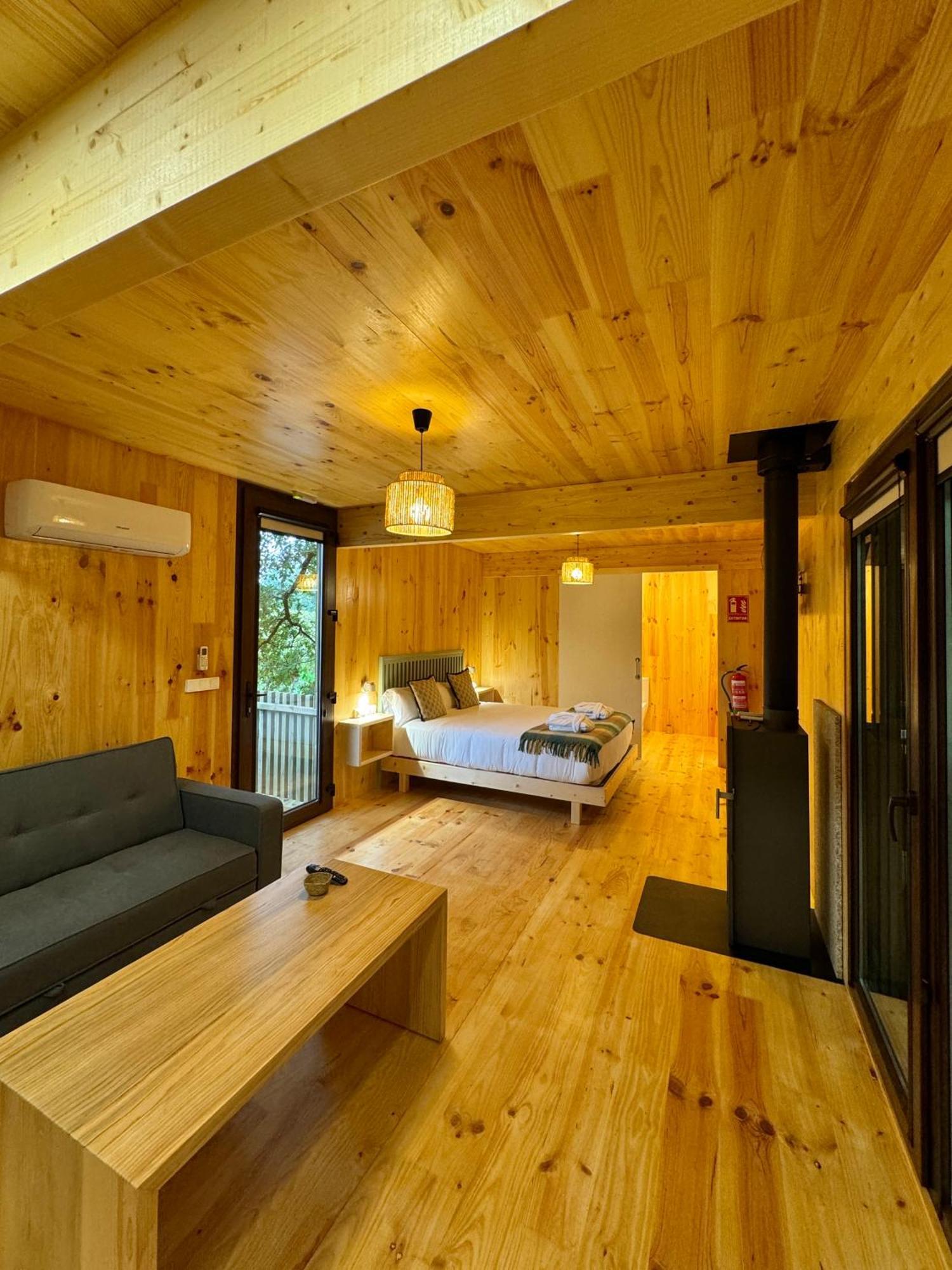 Enoturismo Maria Manuela Apartment Boqueixon